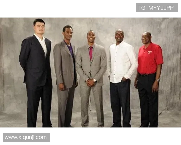 华莱士与姚明身高对比揭秘篮球巨星的身高优势与影响 华莱士与姚明身高对比揭秘篮球巨星的身高优势与影响