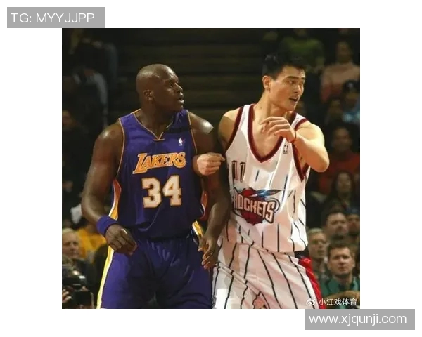 姚明与勇士队的巅峰对决:篮球场上的传奇较量与激情碰撞 姚明与勇士队的巅峰对决:篮球场上的传奇较量与激情碰撞