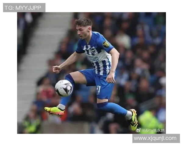 那不勒斯俱乐部确认将签下新后卫,五年合同已达成协议 那不勒斯俱乐部确认将签下新后卫,五年合同已达成协议